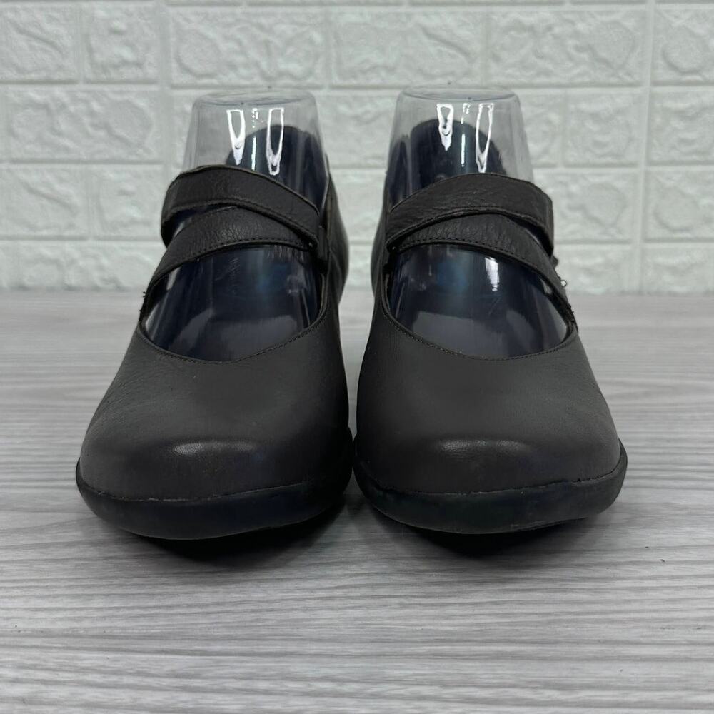 Wolky Mary Jane Pump Shoes SZ 38 Gray Black Hook Loop Strap Block Heels Leather